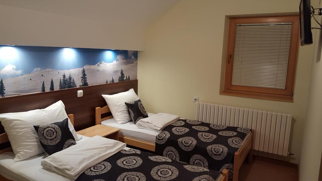 Guesthouse Lucic Яхорина Екстериор снимка