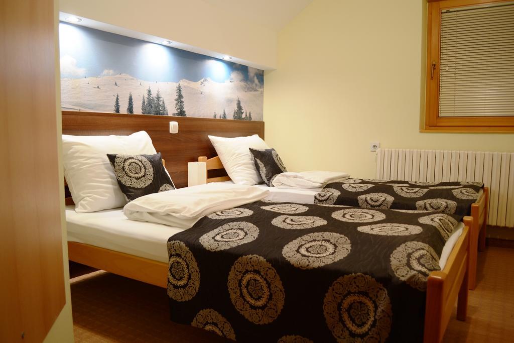 Guesthouse Lucic Яхорина Екстериор снимка